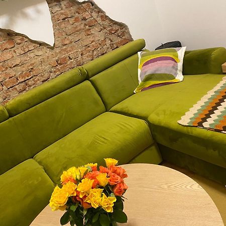 Sweet Cozy Ultracentral Крайова Екстериор снимка