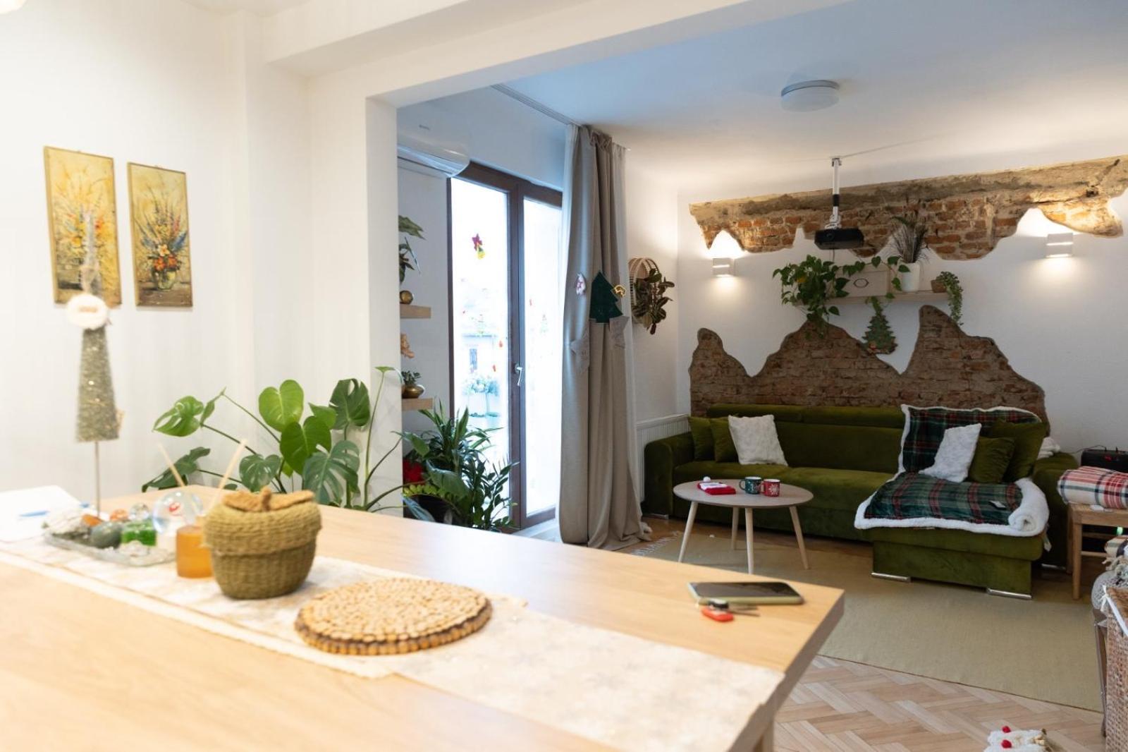 Sweet Cozy Ultracentral Крайова Екстериор снимка